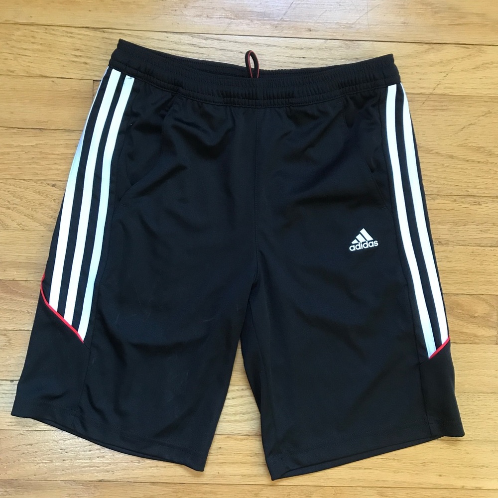 Adidas boys athletic shorts, size youth M